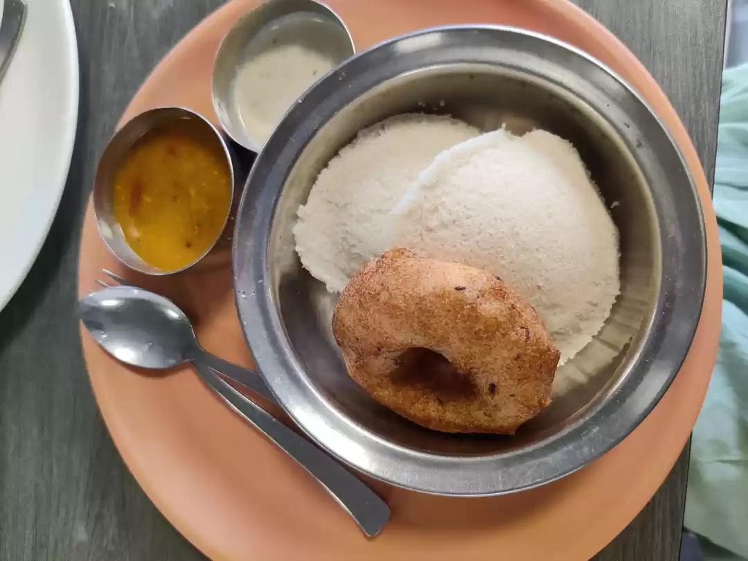 A Guide To The Best Road Trip Highway Food From Goa to Kerala