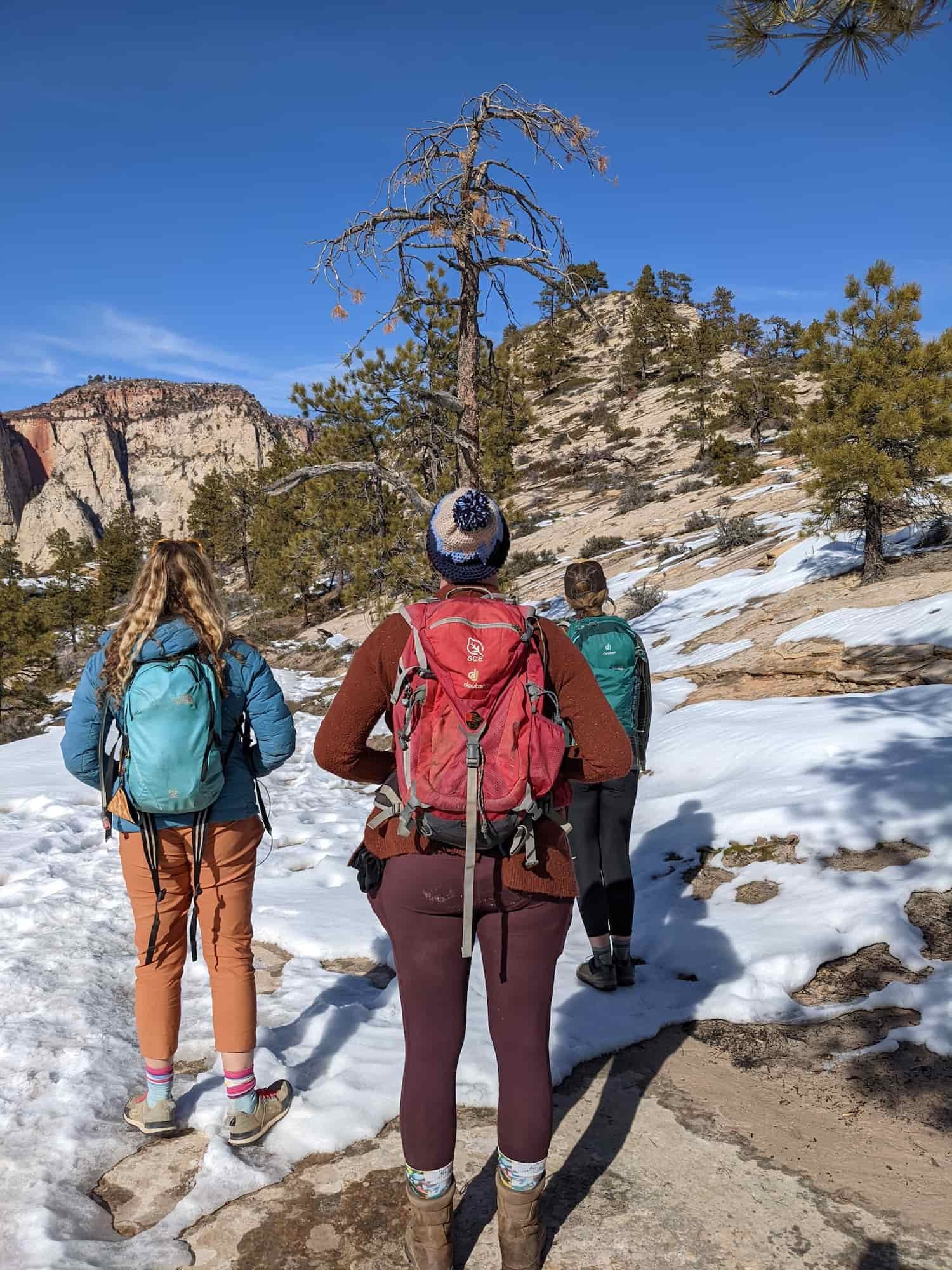 Do You Really Need Specialized Hiking Clothes?