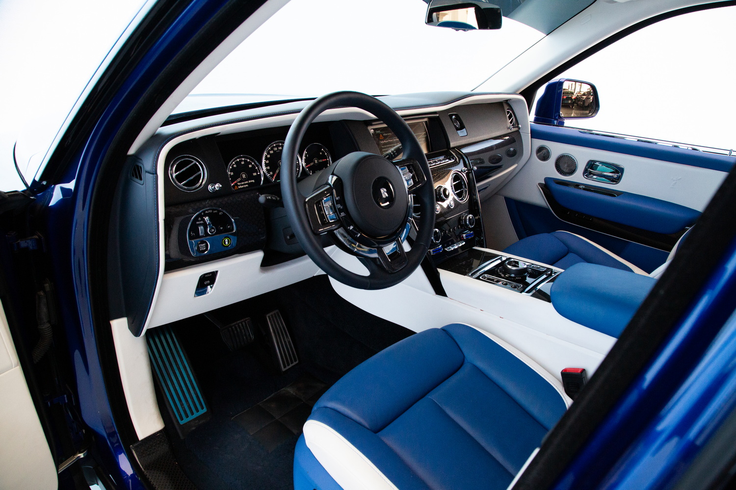 The Royal Royce Car Interior: A Realm of Unparalleled Luxury