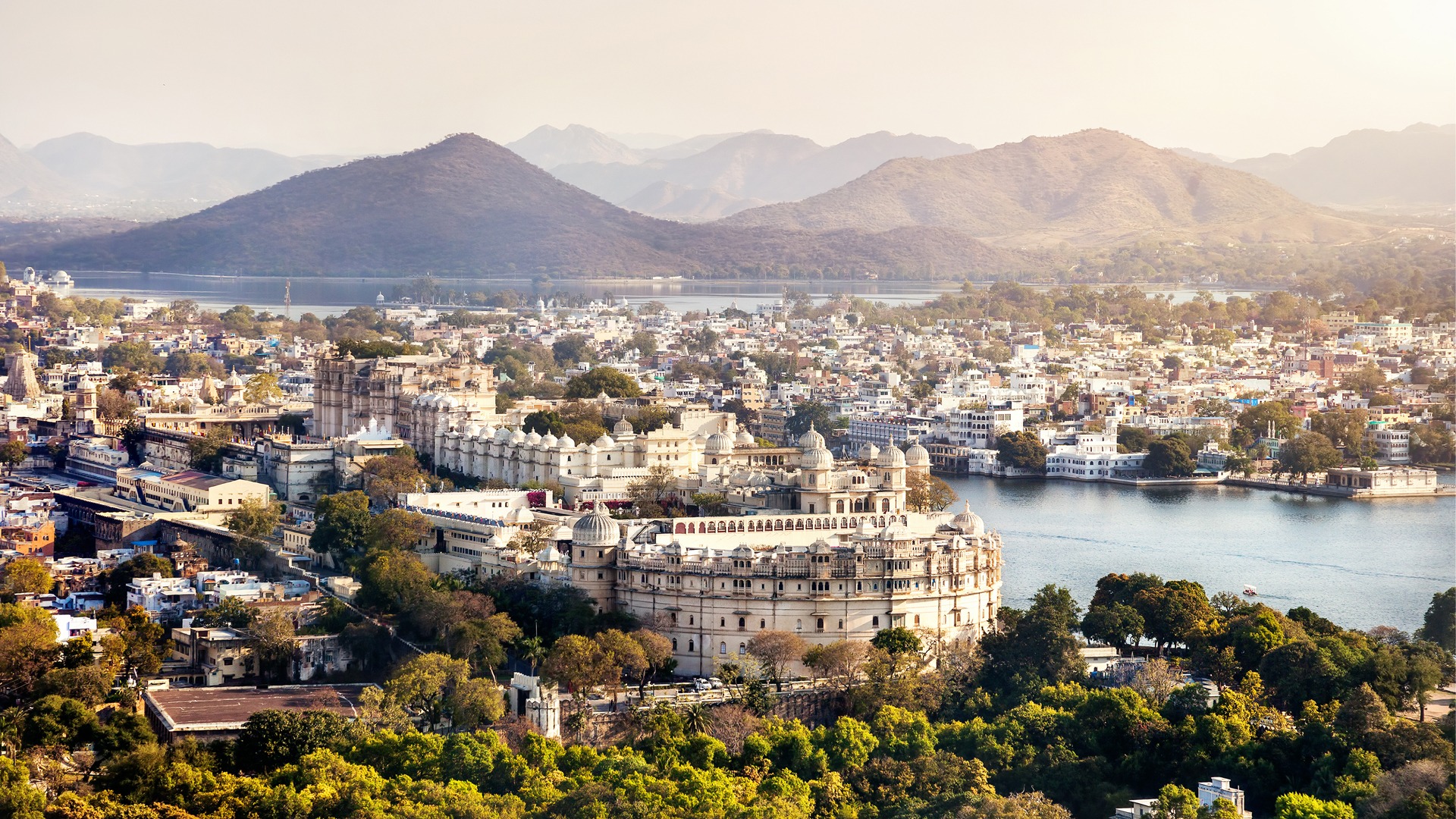 Udaipur: The City of Lakes